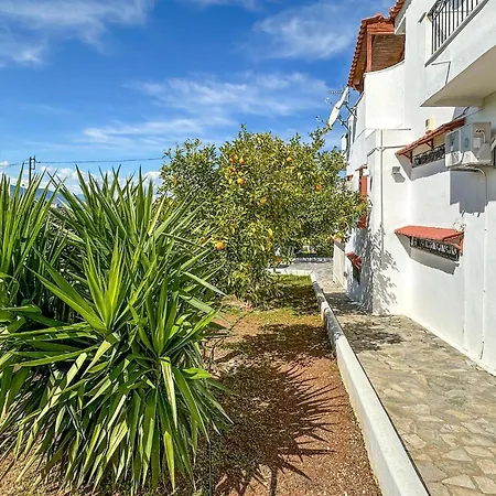 In Theologos With Wi-fi Holiday home *